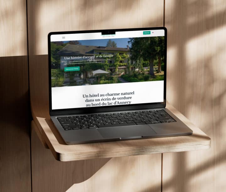 Création de site web pour un hôtel familial au bord du lac d'Annecy - Création de sites web